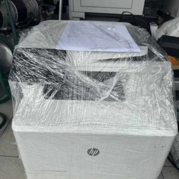 МФУ HP LaserJet 400 M477fdn лазерный (цветной А4)